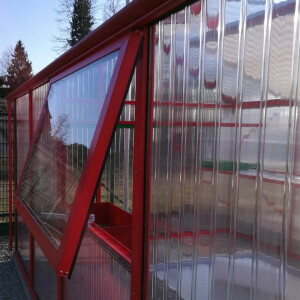 zusätzliches Seitenfenster für Gewächshaus...