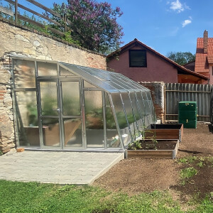 Anlehngewächshaus Emil 4 mm Nörpelglas